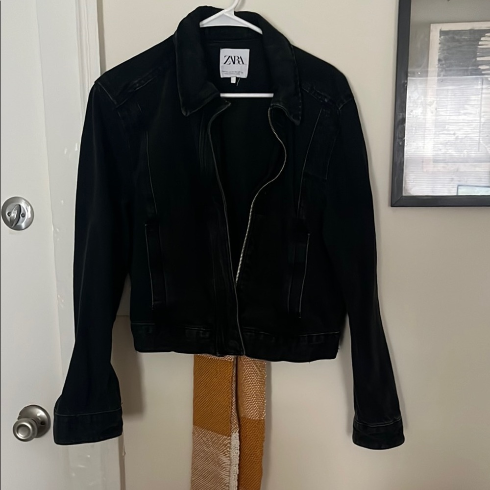 Zara Women's Black Jacket